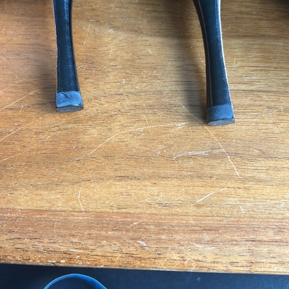 Sz 8 Max Studio Gray Suede Mary Jane Stacked Heel Stilettos, barely worn 4” heel - Picture 8 of 8